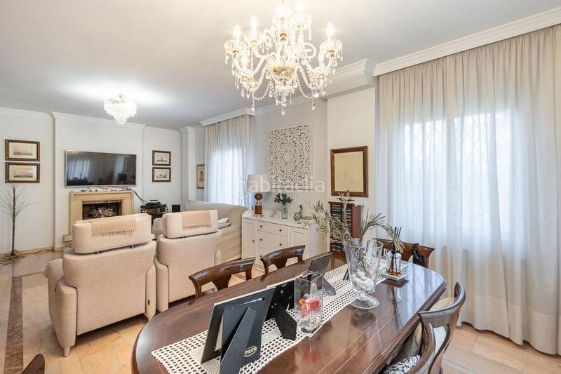 Foto b6da692d-1af3-42c8-a87f-567c66e2bc77. Casa preciosa casa en Peligros