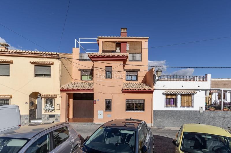 Foto 3f8e001a-e069-4ce2-9c0a-ec8cf8d642bd. Casa amb aparcament a Barrio de la Vega Monachil