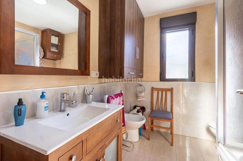Foto 413e3200-4cbc-4ea4-a293-7c62604963be. Casa amb aparcament a Barrio de la Vega Monachil