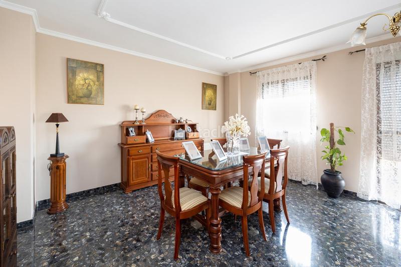 Foto 2462a363-577b-41f3-90ae-f3cb213e5419. House with heating parking in San Francisco - El Chorrillo Gabias (Las)