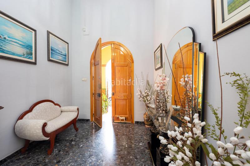 Foto a3545bd8-708e-4a26-bfaa-b74db262cc9a. House with heating parking in San Francisco - El Chorrillo Gabias (Las)