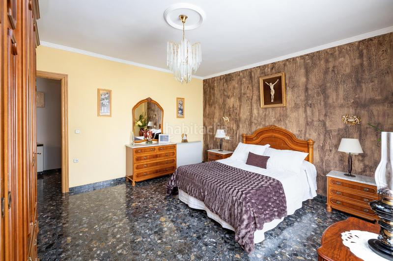 Foto ddf34ee6-2109-4e82-b729-3cda943fa485. House with heating parking in San Francisco - El Chorrillo Gabias (Las)