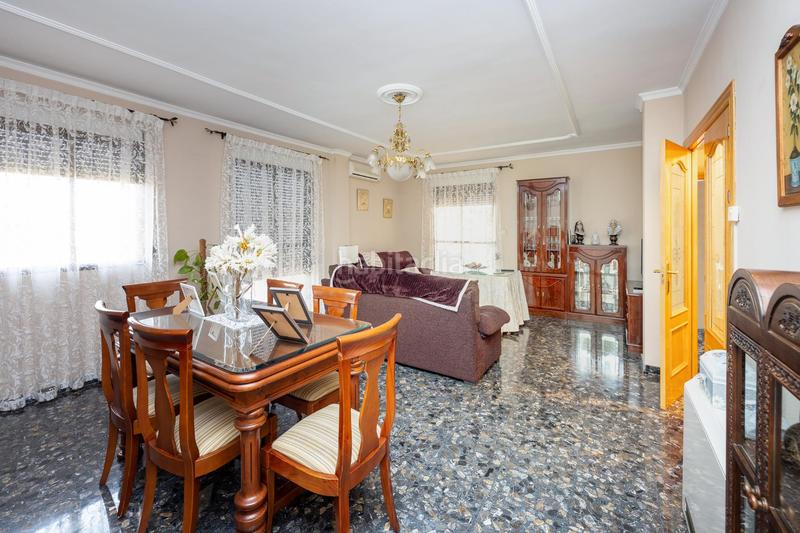 Foto f975b179-ac28-4012-978c-03fd8cccb02a. House with heating parking in San Francisco - El Chorrillo Gabias (Las)