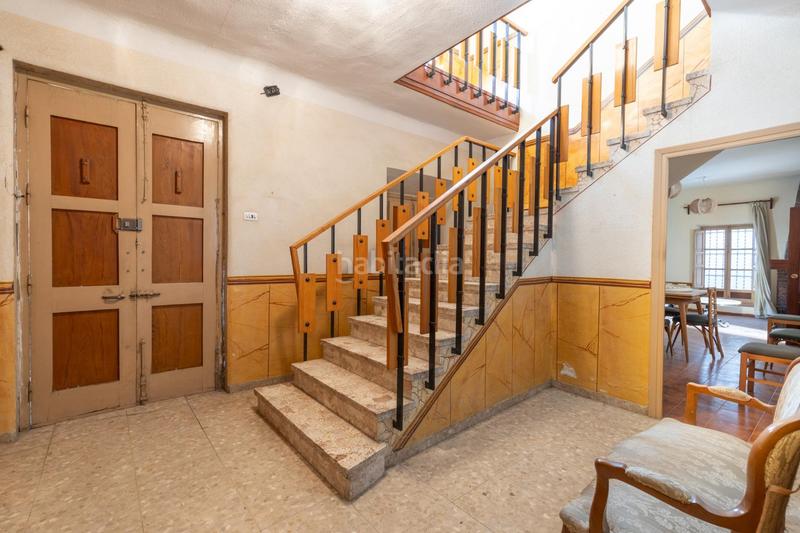 Foto d850ac1a-4dec-4ff4-be3d-37f254116fa8. Casa vivienda a reformar en el centro en Fuente Vaqueros