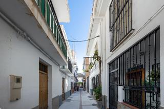 Masia en Albuuelas. Casa de pueblo en albuuelas