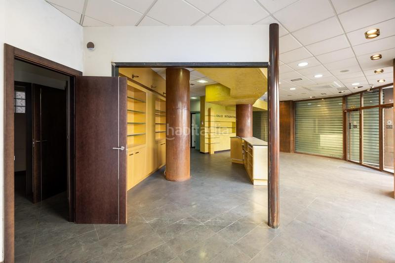 Foto f12b67f2-95e8-4453-bc6f-2025bea9f289. Local commercial dans Pajaritos Granada