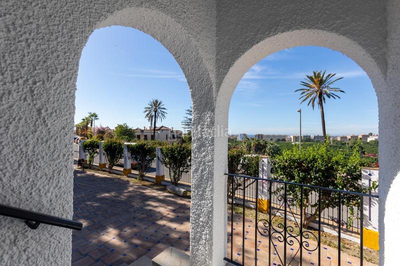 Foto 4b3965d6-87d2-47fa-8dd8-8b9e4ced4401. Chalet avec chauffage parking piscine dans Almuñecar centro Almuñécar