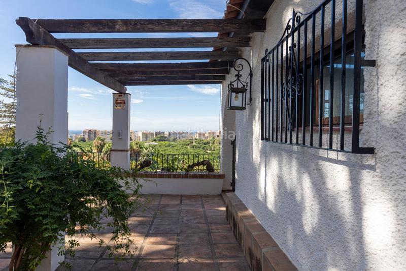 Foto 4fd8754d-a4ee-4fe8-8e36-1badef5d0bdc. Chalet avec chauffage parking piscine dans Almuñecar centro Almuñécar