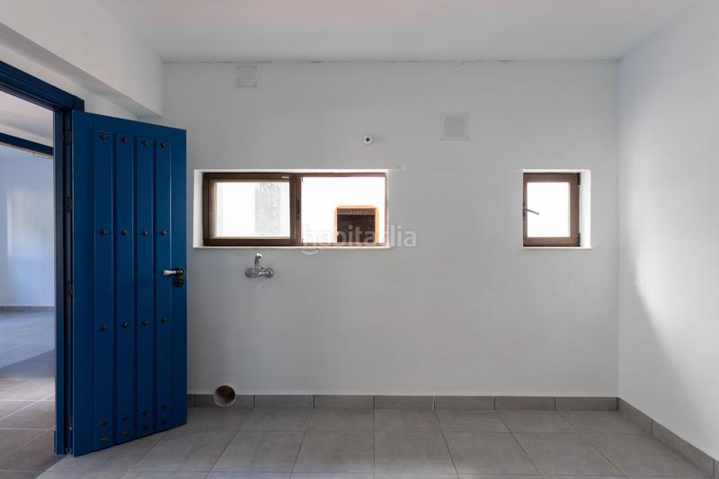 Foto fd6e7714-8042-41c1-b3f3-93c622174e7d. Chalet avec chauffage parking piscine dans Almuñecar centro Almuñécar