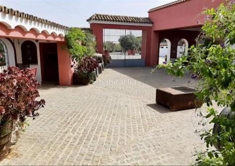 Foto 1d7d140d-c29f-4e56-b4a5-2fd578251143. Masia amb calefacció aparcament piscina a Oromana Alcalá de Guadaira