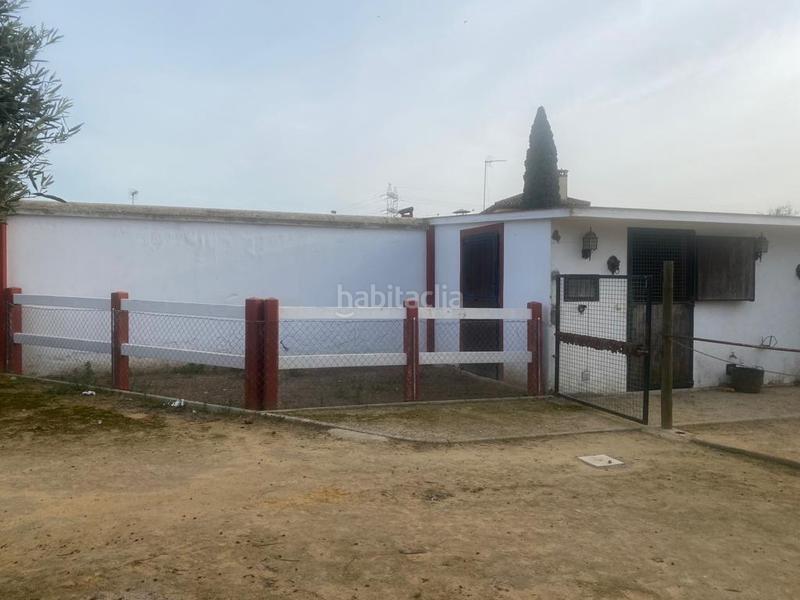 Foto e3b30693-1b2b-41e3-bc92-75343aa2e22b. Masia amb calefacció aparcament piscina a Oromana Alcalá de Guadaira