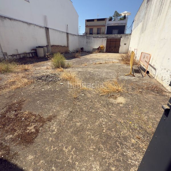 Foto cd1a5e39-b1d6-42e9-9a11-313fffc199ce. Terreny residencial a Centro - Doña Mercedes Dos Hermanas