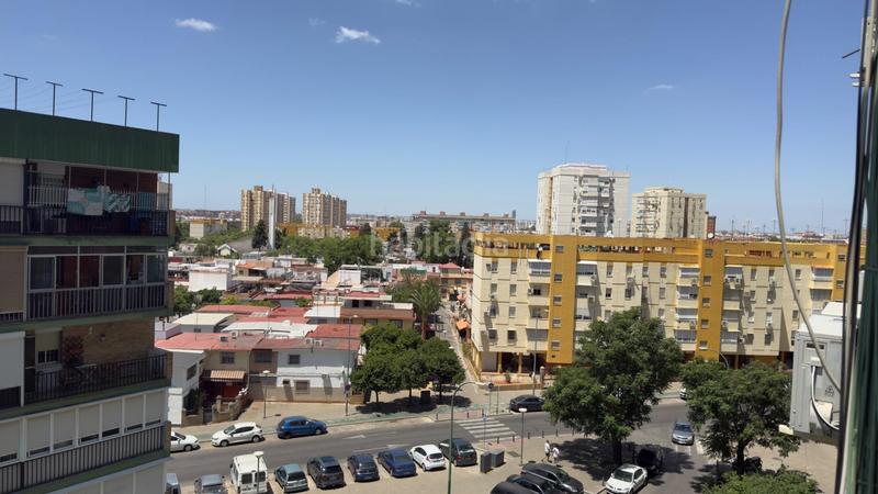 Foto 2ac7bddd-99c4-49d2-9e40-1dde7902b3a9. Appartamento in Juan XXIII - Rochelambert Sevilla