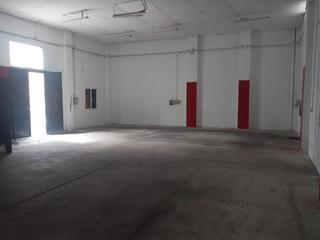 Local Comercial en Arco Norte - Avda España