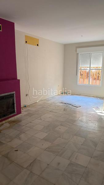 Foto addeba75-1d4e-406f-982e-6221499f8452. Xalet amb aparcament piscina a Valencina de la Concepción