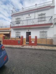 Casa in Gines. Venta de casa