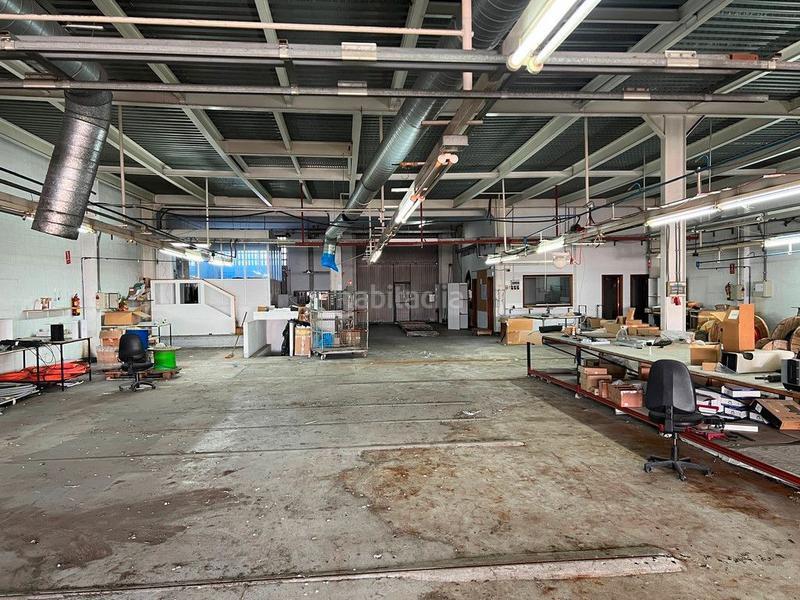 Foto 7bc283c9-c160-4343-b476-eb71ccd06f84. Lloguer nau industrial a Vioño Coruña (A)