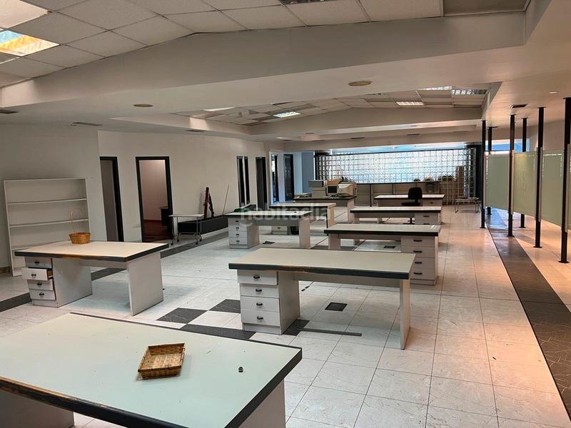 Foto b6515c9c-2b07-4e25-bee1-67e2c2936c74. Lloguer nau industrial a Vioño Coruña (A)