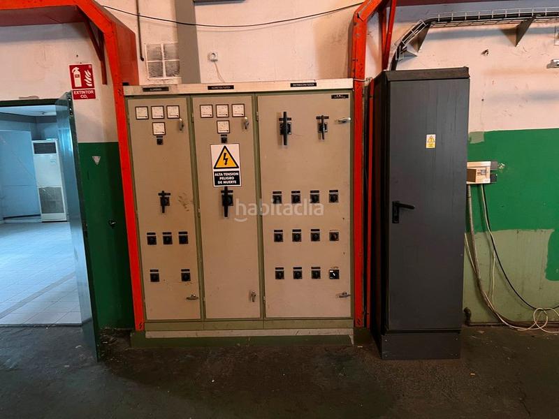 Foto 491f81ab-83ff-49cb-b8b4-4b5abfbb0078. Rent industrial building in Mesoiro Coruña (A)