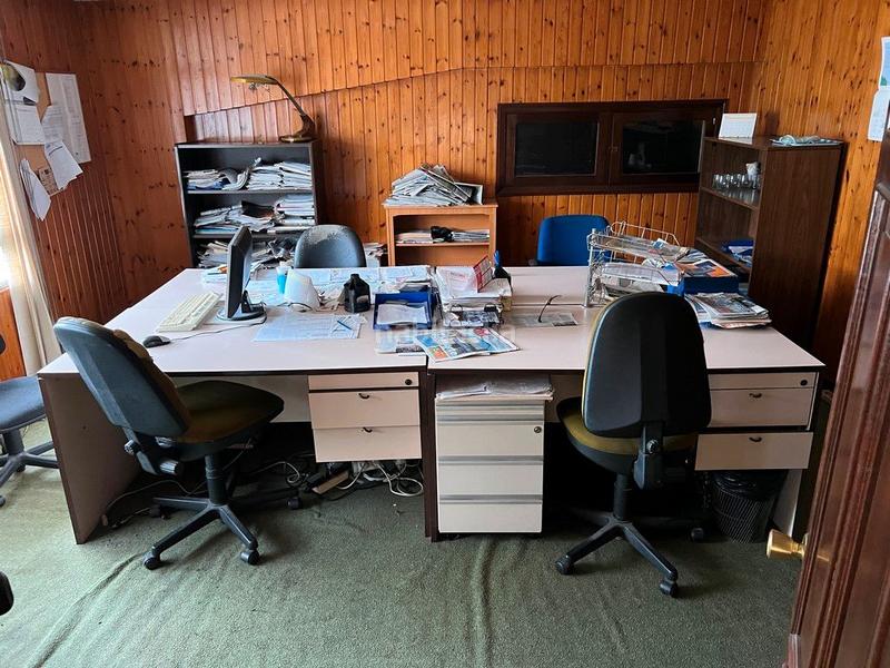 Foto 6763297f-b378-4f4d-aca0-bd556bc6e4a5. Rent industrial building in Mesoiro Coruña (A)