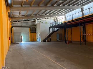 Industrial building in Via pasteur 37b. Venta de nave bien situada en el polígono del tambre, santiago