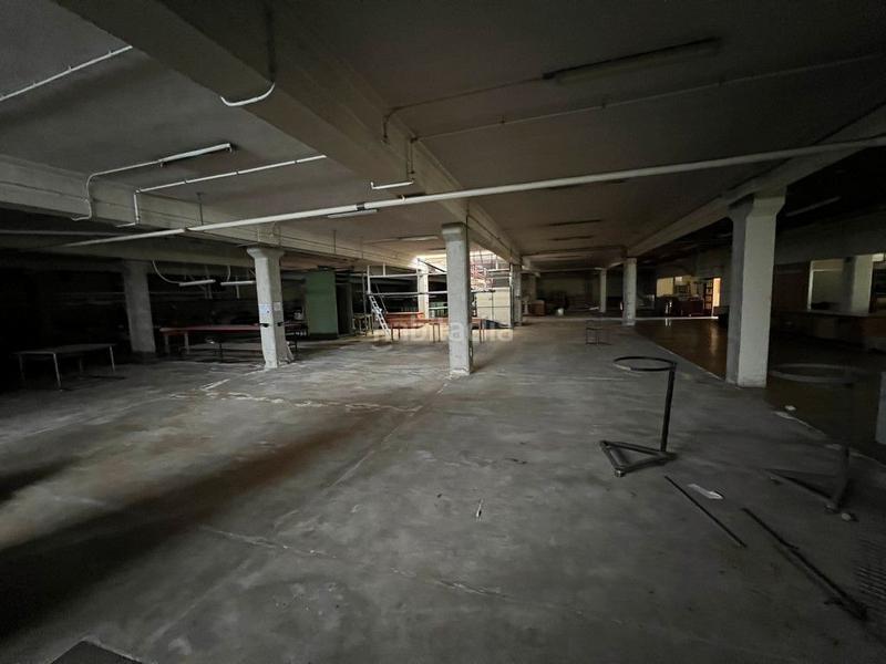 Foto 08298c3a-084e-4ad4-9194-0763b6fec255. Location bâtiment à usage industriel dans Mesoiro Coruña (A)