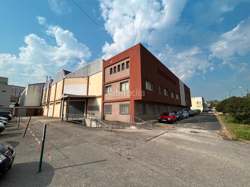 Foto b935d620-1599-40c9-97dd-8001abcc06f0. Location bâtiment à usage industriel dans Mesoiro Coruña (A)