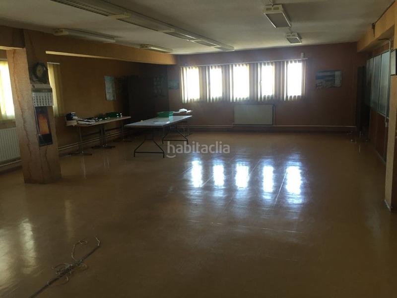 Foto ed06fd8f-1886-481a-96e8-b08561b58cd1. Location bâtiment à usage industriel dans Mesoiro Coruña (A)