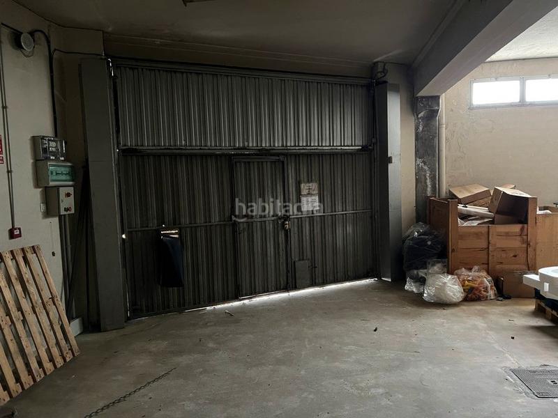 Foto f5464616-ff53-4b34-873b-d5c710ca2075. Location bâtiment à usage industriel dans Mesoiro Coruña (A)