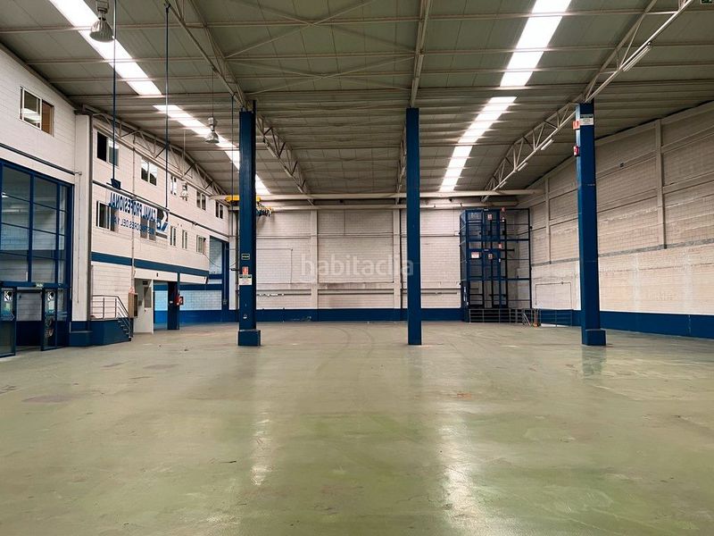 Foto 4a268d6b-e31d-403f-8d3c-1157658bec9a. Location bâtiment à usage industriel dans Vioño Coruña (A)