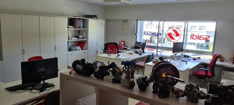 Foto 2df49097-7bc3-40fd-834f-b57d6b863047. Location bureau dans Mesoiro Coruña (A)