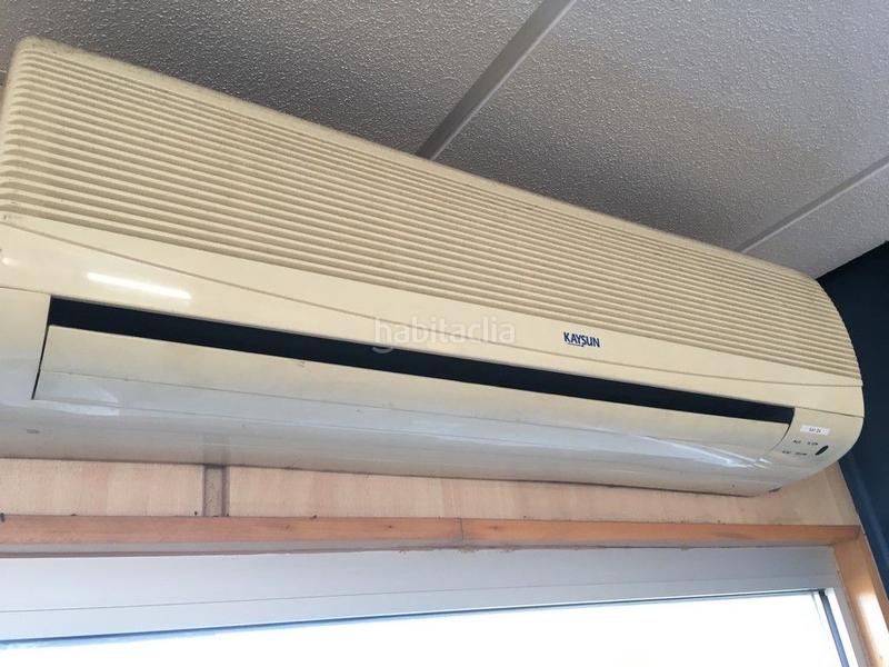 Foto 9000d822-a9d0-429f-9d13-a9f1b3190664. Lloguer oficina a avenida de arteixo 27 a Someso - Matogrande Coruña (A)