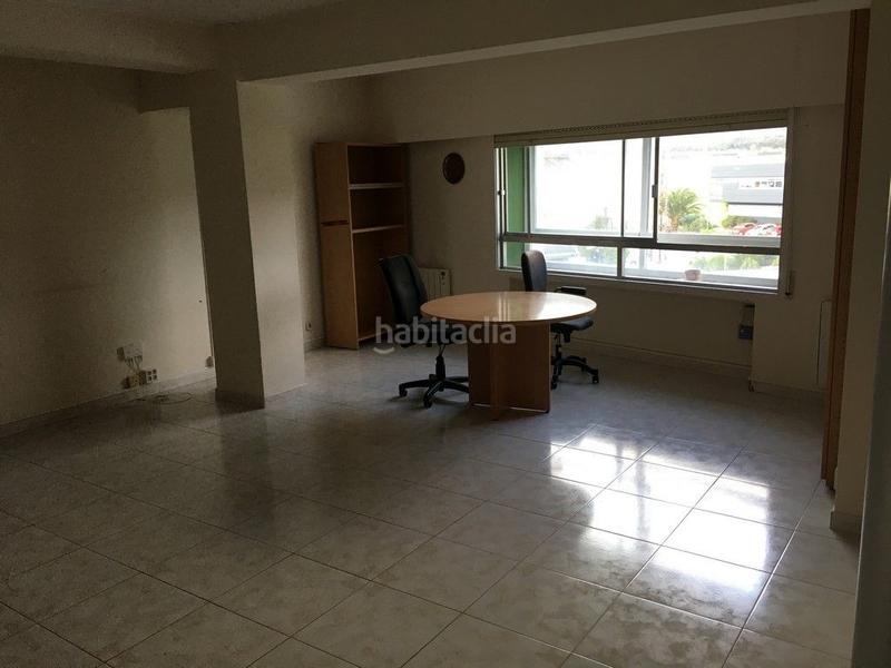 Foto 722bbb22-f554-4222-a0bc-664b39aa827b. Location bureau avec chauffage dans Mesoiro Coruña (A)