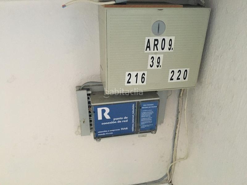 Foto e4e8146f-bcbc-4c84-8f42-559bea73bdf3. Location bureau avec chauffage dans Mesoiro Coruña (A)