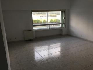 Location Bureau à Mesoiro. Alquiler de oficinas bien situadas en pocomaco, a coruña