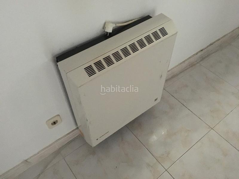 Foto d69f2434-ff6f-4ef8-9d1c-44f7921aa971. Location bureau dans Mesoiro Coruña (A)