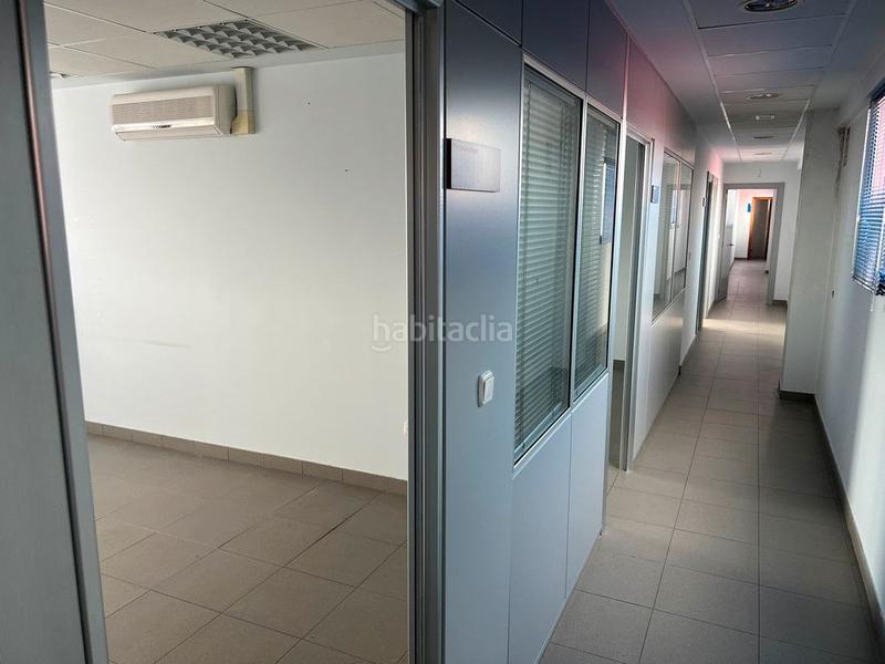 Foto 63f6b828-8078-4d21-ba0f-8c6d22ae6601. Location bureau dans Campus Norte - San Caetano Santiago de Compostela