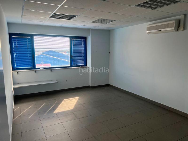 Foto 6804bb58-cd85-4a69-a6fb-251b43fd890b. Location bureau dans Campus Norte - San Caetano Santiago de Compostela