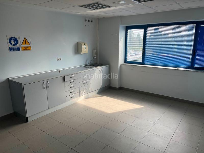 Foto dada1d3c-70bd-42e3-ae98-5ef4da8f76b9. Miete büro in Campus Norte - San Caetano Santiago de Compostela