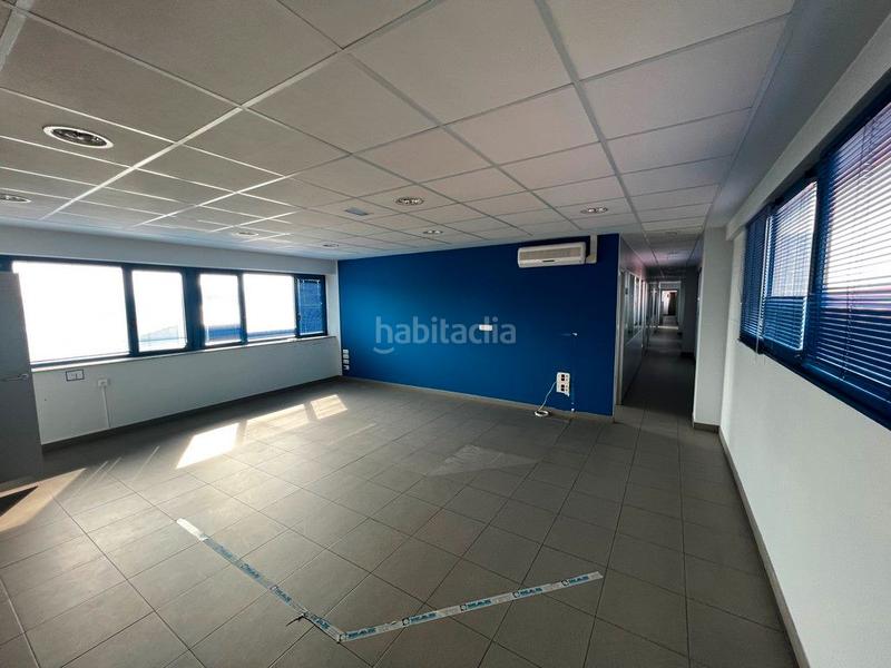 Foto 6c36f291-820a-4b89-9034-e3a39d7bf817. Rent office space in Campus Norte - San Caetano Santiago de Compostela