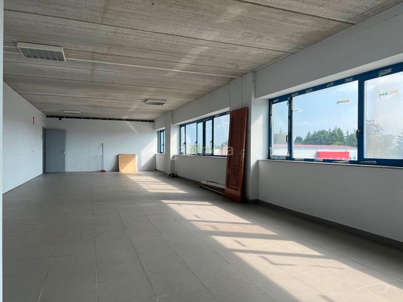 Foto 7e677efa-be66-46d2-8b0d-0565c8fbadbf. Rent office space in Campus Norte - San Caetano Santiago de Compostela