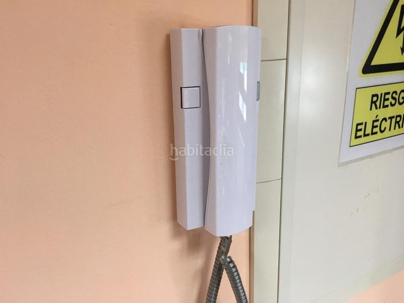 Foto 2c365362-12bb-48bf-9f00-e160f5dd4c93. Miete fabrikhalle in avenida da praia 109 in Oseiro Arteixo