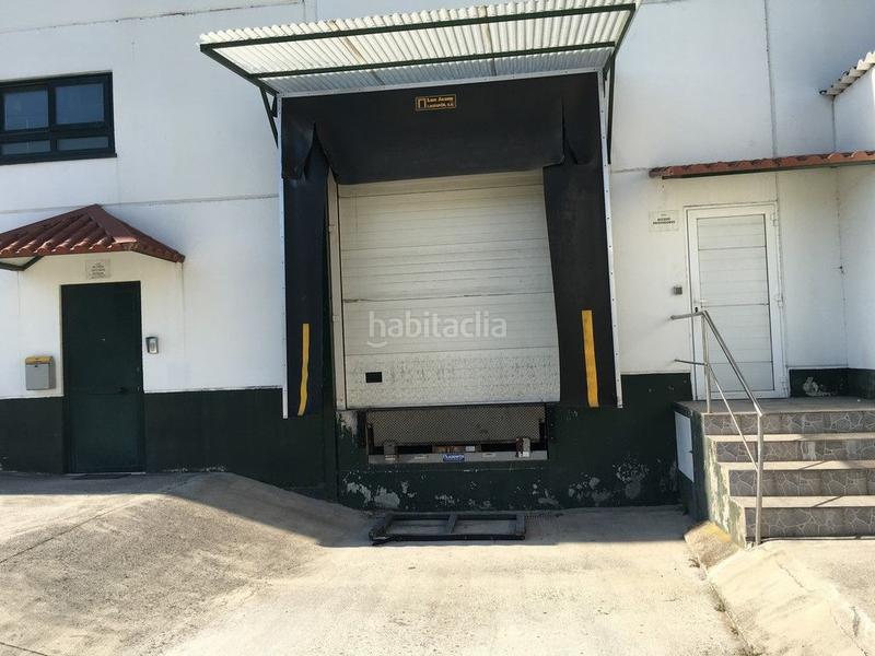 Foto 10e712d2-d725-403f-b38c-c5dfc5041c41. Rent industrial building in avenida da praia 109 in Arteixo