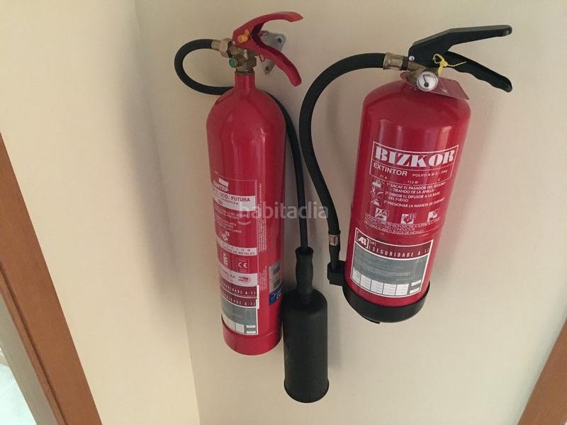 Foto 7dd1d418-c5cc-4b89-94fa-f66bd7feb2f3. Lloguer oficina amb calefacció aparcament a Campus Norte - San Caetano Santiago de Compostela