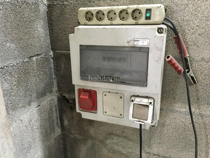 Foto 132960b4-8f58-44c3-9c88-9beb3bb60447. Affitto capannone industriale in avenida general franco 84 in Begonte