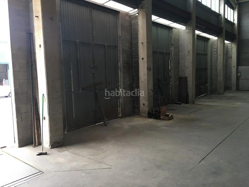 Foto 16c2e622-9b1b-49fb-bd37-3554baa72b2e. Affitto capannone industriale in avenida general franco 84 in Begonte