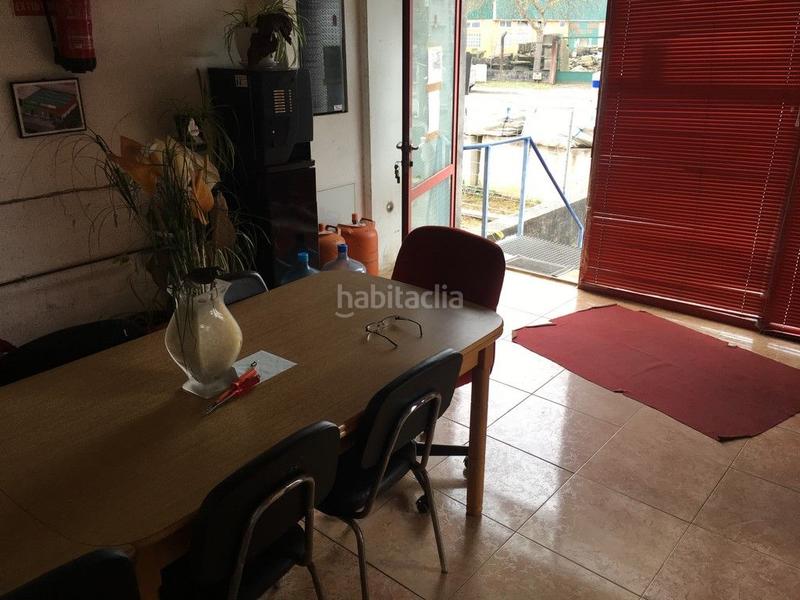 Foto fec16fbb-867a-4988-bd57-219a79490b23. Affitto capannone industriale in avenida general franco 84 in Begonte