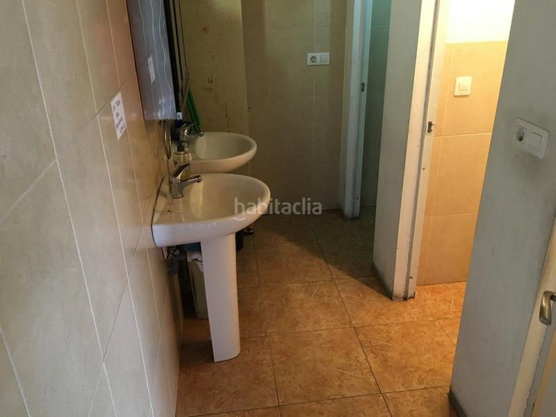 Foto 64f22715-2b6c-4725-80eb-d4d043d99d7d. Lloguer nau industrial a avenida general franco 84 a Begonte