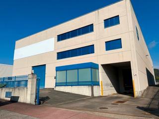 Nau industrial a Mos. Venta de nave en perfecto estado en el parque empresarial de mos