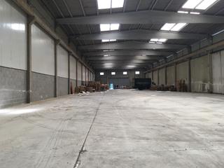 Rent Industrial building in Oseiro. Alquiler de almacén en el polígono de sabón, arteixo